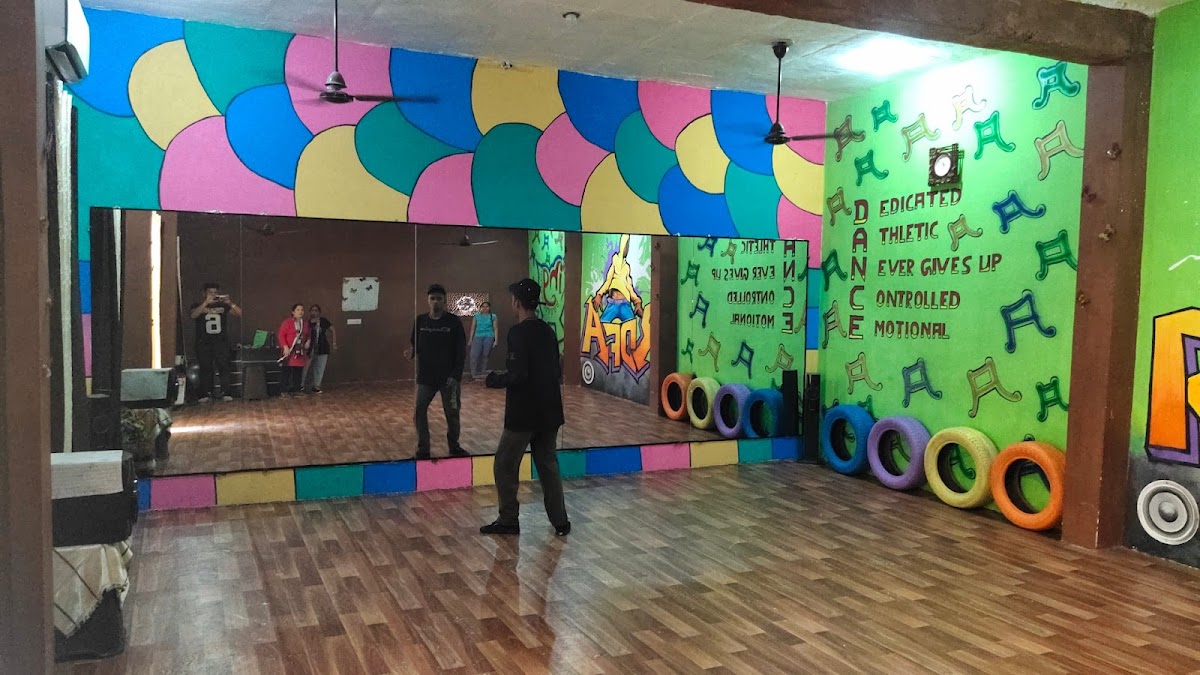 Robin Dance and Fitness Academy